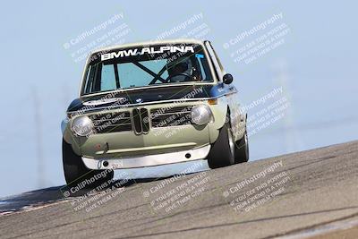 media/Oct-26-2025-CalClub SCCA (Sun) [[8ce1e69566]]/Group 1/Session 2 (Grapevine)/